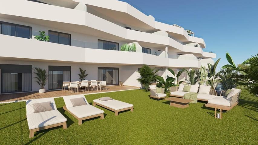 APARTAMENTO PLANTA BAJO CON AMPLIO JARDÍN DE OBRA NUEVA EN ESTEPONA photo 0