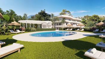 Apartamento de Lujo con Jardín Privado, Vistas al Mar y Servicios de Resort en Estepona photo 0