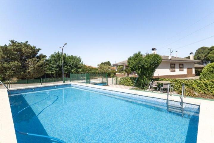 CHALET EN VENTA EN VILLENA photo 0