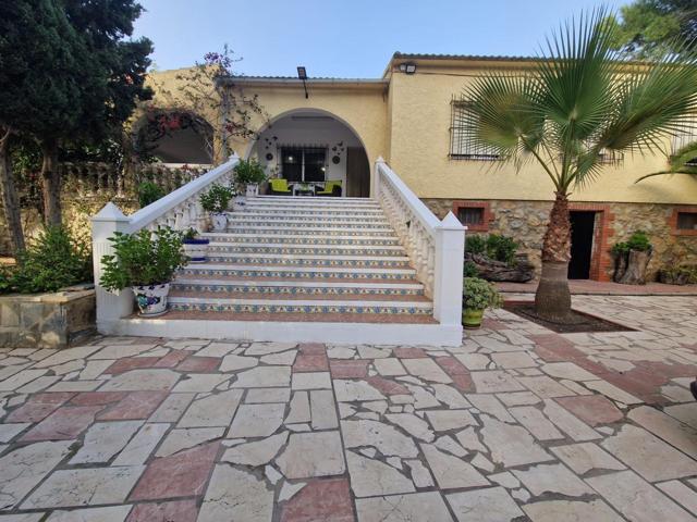 Chalet en Bonalba listo para entrar a vivir photo 0