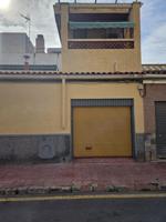 VIVIENDA UNIFAMILIAR EN LOS ANGELES photo 0