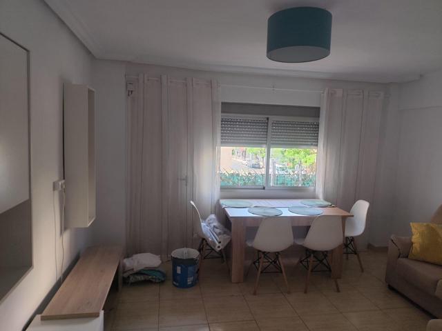 PRIMERA PLANTA EN COLONIA REQUENA photo 0