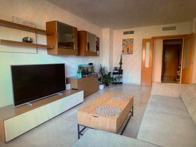 PISO 4 HABITACIONES + 2 BAÑOS + GARAJE con TRASTERO+ PISCINA COMUNITARIA photo 0