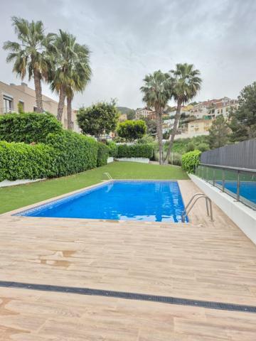 Casa adosada en Quint Mar con piscina comunitaria photo 0