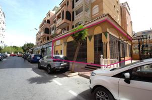 Local Comercial con 420 metros cuadrados photo 0