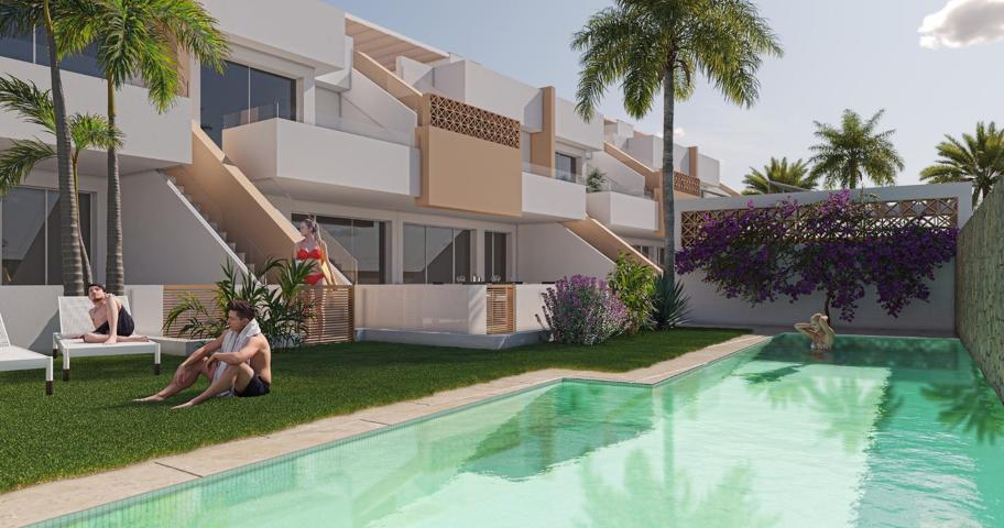Bungalows de nueva construcción en Pilar de la Horadada, cerca de la playa y del centro de la ciudad photo 0