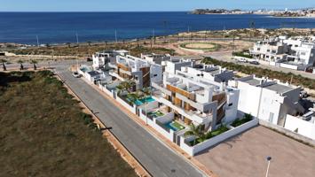 Viviendas de nueva construcción a solo 150 metros de la playa en Puerto de Mazarrón photo 0
