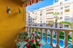 Apartamento de 1 dormitorio con piscina comunitaria photo 0