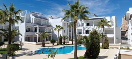 Apartamento de 2 dormitorios con piscina comunitaria y parking en La Veleta, Torrevieja photo 0