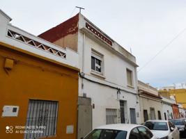 Casa PARA REFORMAR de 2 alturas en calle Centelles de Oliva photo 0