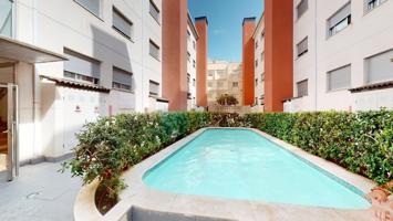 Ático dúplex de 4 dormitorios y 2 baños en Residencial Vesta, Grao de Gandia photo 0