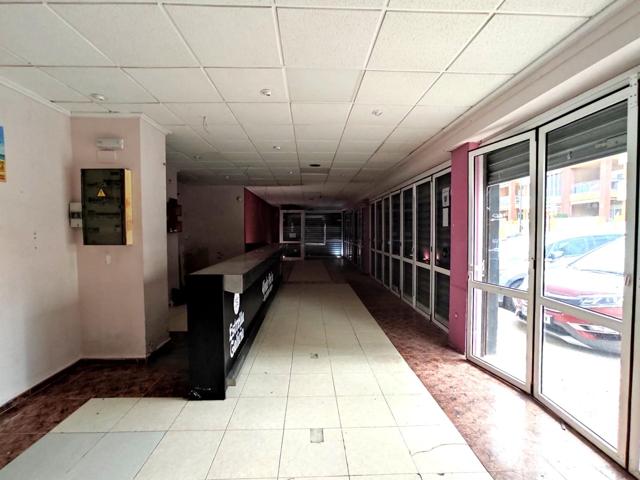 Local comercial en la playa de Miramar, a solo 50 metros del mar photo 0