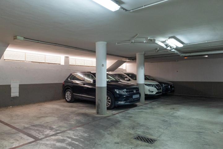 🚗 Plaza de garaje en venta en Calle País Valenciano, Orihuela 🅿️ photo 0