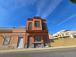 🏡 🏛️ Casa con Historia y Potencial Infinito en Pleno Centro de Benejúzar photo 0