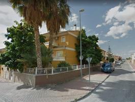 AMPLIO DUPLEX, HACE ESQUINA, EN MOLINA DE SEGURA photo 0