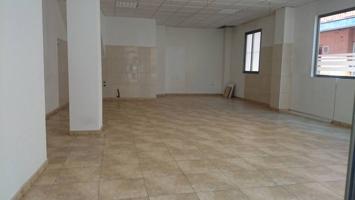 SE ALQUILA LOCAL COMERCIAL EN SANTIAGO Y ZARAICHE, MURCIA photo 0