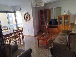 Piso zona Zapillo para estudiantes 4 dorm. photo 0