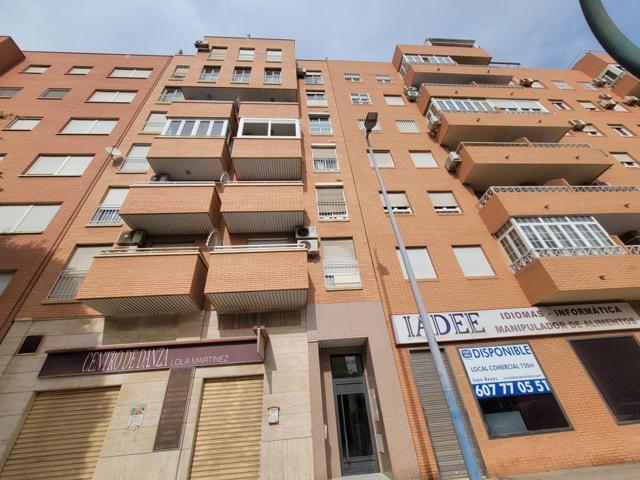 🏡 ¡Luminoso piso en alquiler en Manuel Azaña, Almería! 🌞 photo 0