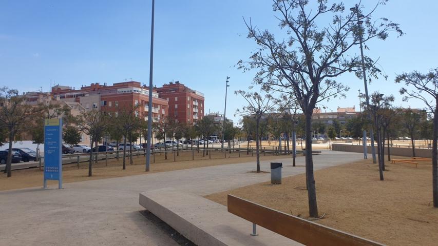 SE VENDE PLAZA DE GARAJE photo 0