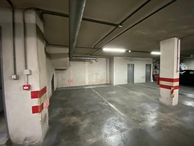 VENTA DE PLAZA DE GARAJE EN CALZADA DE CASTRO photo 0