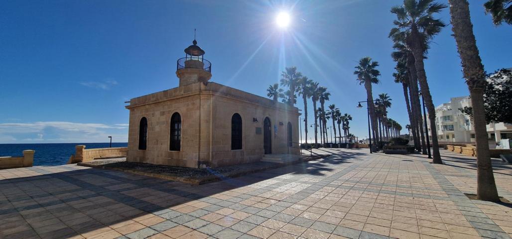 Acogedor Apartamento en Roquetas de Mar, Ideal para Disfrutar del Sol y la Playa photo 0