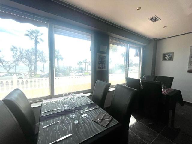 Local Comercial en primera linea Playa del Cura - licencia de restaurante photo 0