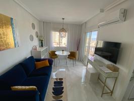 Exquisito Refugio Mediterráneo: Apartamento Renovado con Vistas en Nueva Torrevieja photo 0