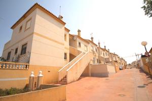 🏡 Descubre tu Paraíso Particular en la Urbanización Perla del Mar 🏡 photo 0