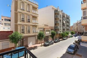 FANTASTICO APARTAMENTO EN CASCO URBANO. IDEAL PARA VIVIR TODO EL AÑO photo 0