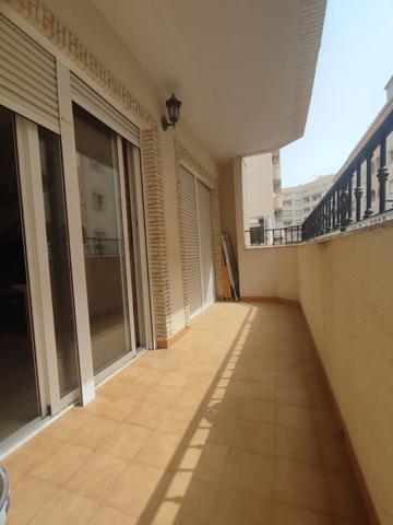 FANTASTICO APARTAMENTO, GRAN TERRAZA, IDEAL PARA FAMILIAS, VENGA A VERLO photo 0