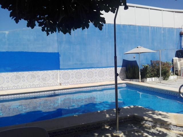 MAGNIFICO CHALET PARA REFORMAR, MUY BIEN SITUADO, RODEADO DE TODOS LOS SERVICIOS Y LA PLAYA A 5 MIN. photo 0