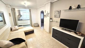 FANTASTICO APARTAMENTO EN PLANTA BAJA CON IMPRESIONANTE JARDIN PRIVADO, VENGA A VERLO photo 0