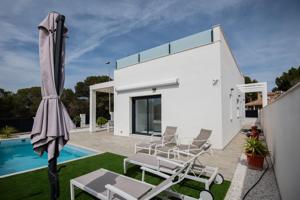 FANTASTICOS CHALETS DE OBRA NUEVA, GRAN OPORTUNIDAD DE NEGOCIO photo 0