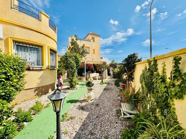 MAGNIFICO CHALET, IDEAL PARA FAMILIAS, VENGA A VERLO!!! photo 0
