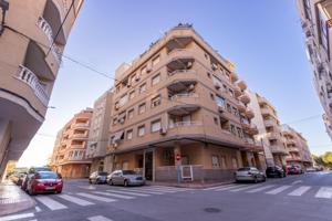 MAGNIFICO APARTAMENTO RODEADO DE TODOS LOS SERVICIOS, IDEAL PARA VIVIR TODO EL AÑO photo 0