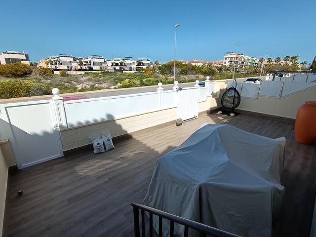 FANTASTICO CHALET INDEPENDIENTE, IDEAL PARA FAMILIAS O SI LO DESEA COMO VACACIONAL, VENGA A VERLO!!! photo 0