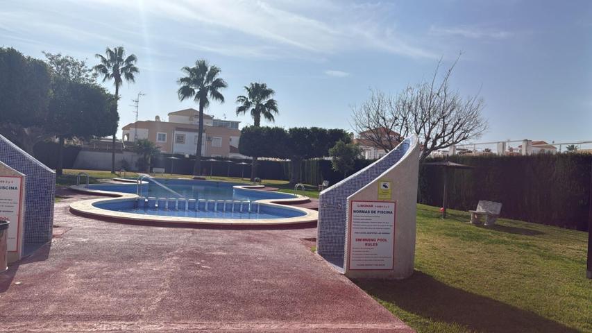 FABULOSO BUNGALOW CON LICENCIA TURISTICA Y CON PISCINA COMUNITARIA, IDEAL COMO VACACIONAL photo 0