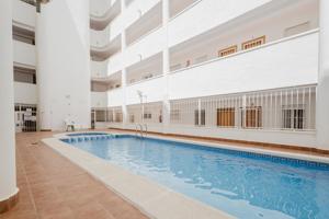 FANTASTICO APARTAMENTO, GRAN OPORTUNIDAD DE INVERSION, VENGA A VERLO!!! photo 0