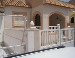 FABULOSO BUNGALOW CON PISCINA COMUNITARIA, IDEAL COMO VACACIONAL O VIVIR TODO EL AÑO photo 0