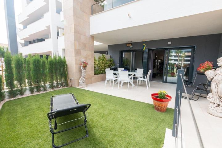 FANTASTICO APARTAMENTO PARA PASAR SUS VACACIONES DE ENSUEÑO, PISCINA COMUNITARIA Y PLAZA DE GARAJE INCLUIDA EN EL PRECIO photo 0