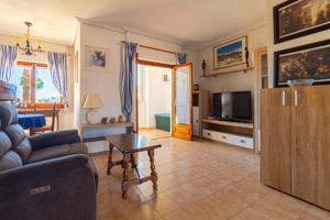 FANTASTICO APARTAMENTO CON PLAZA DE GARAJE Y PISCINA COMUNITARIA, IDONEO COMO VACACIONAL photo 0