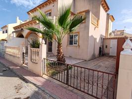 PRECIO IMBATIBLE!!! FABULOSO CHALET ADOSADO, IDEAL COMO VACACIONAL, VENGA A VERLO!! photo 0