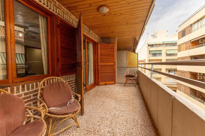 GRANDIOSO APARTAMENTO A UNOS PASOS DE LAS PLAYAS, IDEAL PARA FAMILIAS photo 0