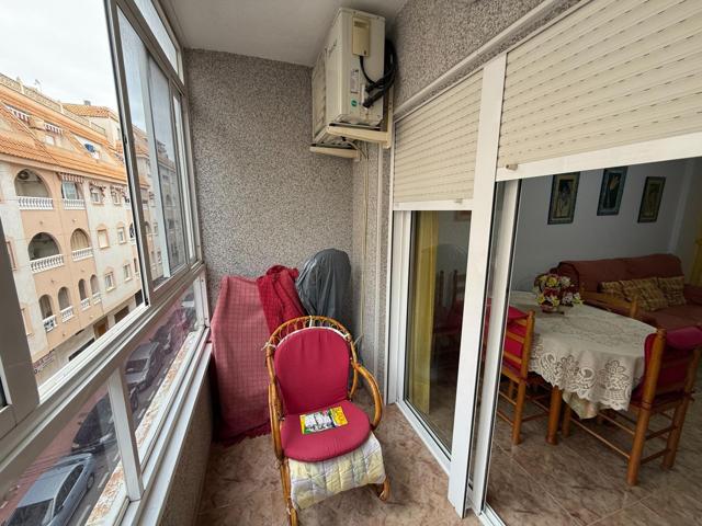 FABULOSO APARTAMENTO CON PLAZA DE GARAJE, RODEADO DE TODOS LOS SERVICIOS IDEAL PARA PAREJAS photo 0