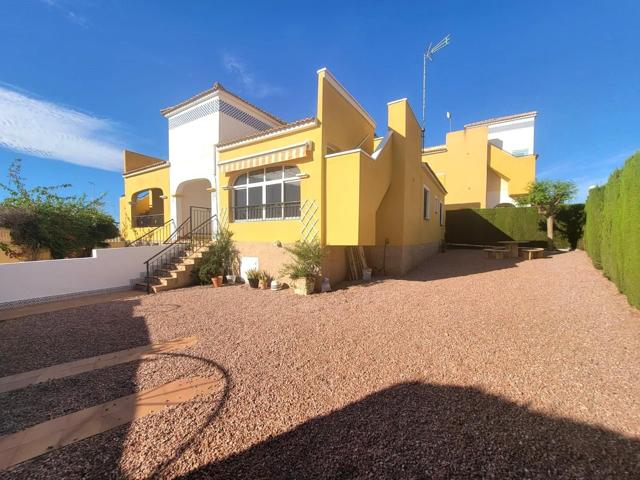 Casa En venta en Costa Blanca Sur, Los Montesinos photo 0