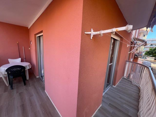 FABULOSO APARTAMENTO EN LA PLAYA, A UNOS PASOS DE LA PLAYA photo 0