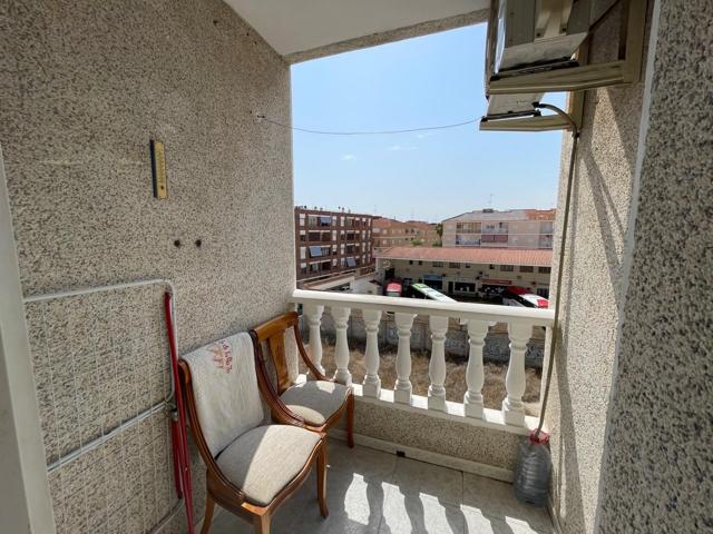 FABULOSO APARTAMENTO FRENTE A LA ESTACION DE AUTOBUSES, RODEADO DE TODOS LOS SERVICIOS, VENGA A VERLO!!! photo 0