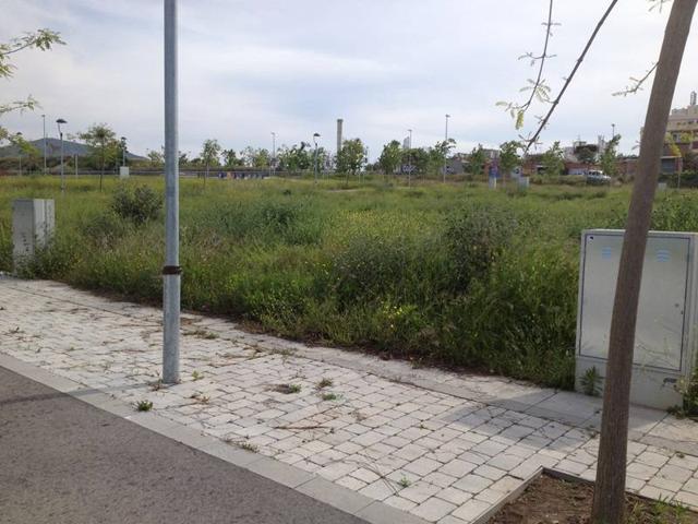 Terreno urbano en venta en Vilanova i la Geltrú, Llimonet photo 0