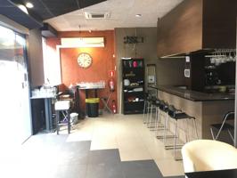 Local comercial en planta baja en alquiler en Vilanova i la Geltrú, centro photo 0