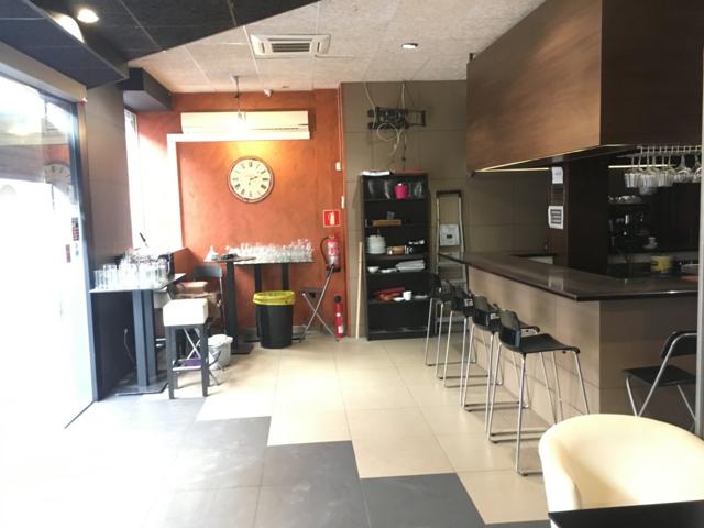 Local comercial en planta baja en alquiler en Vilanova i la Geltrú, centro photo 0